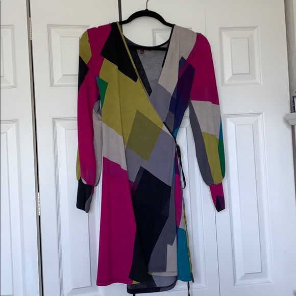Sevengate Abstract Color Block Wrap Dress - Picture 1 of 6